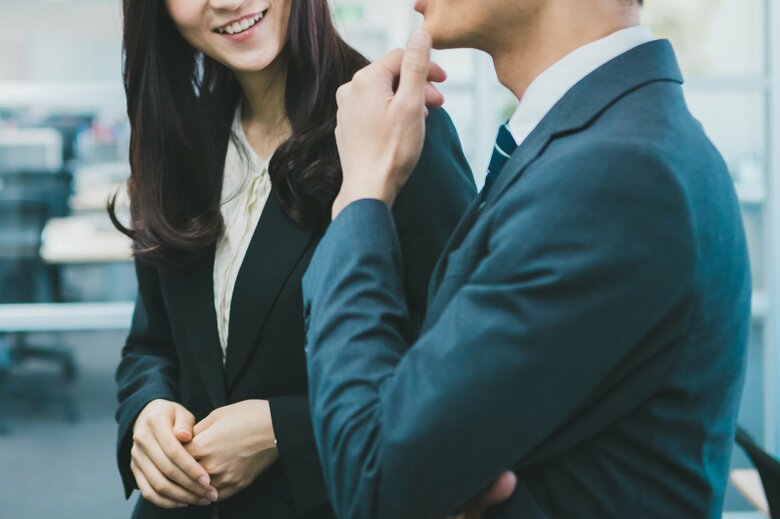 ハニートラップも容易に…